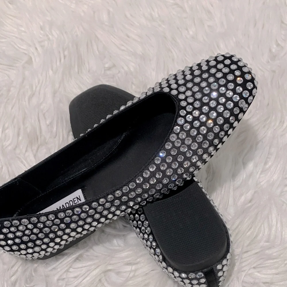 STEVE Madden Black Rhinestone Flats NEW